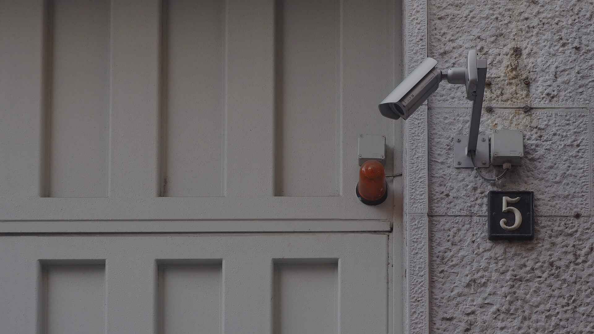 home-cctv-bg2.jpg